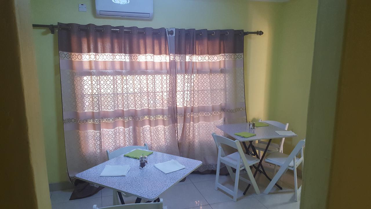 Mathlyn Guest House Francistown Kültér fotó