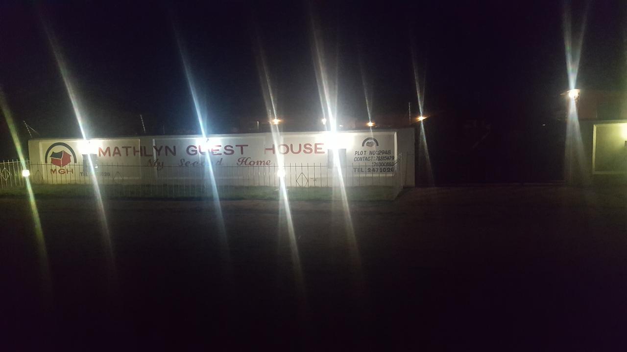 Mathlyn Guest House Francistown Kültér fotó